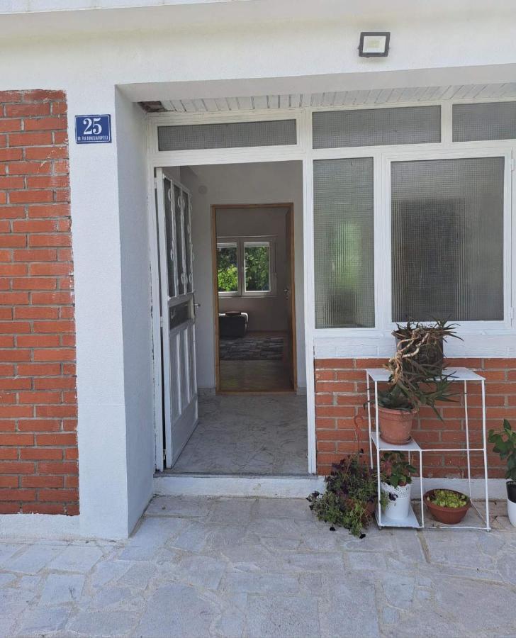 Guest House Green River Ljubuški Eksteriør billede